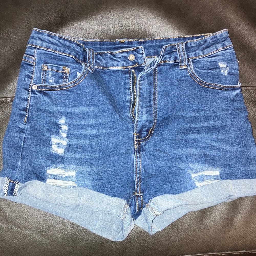SHEIN Classic Blue Jean Shorts